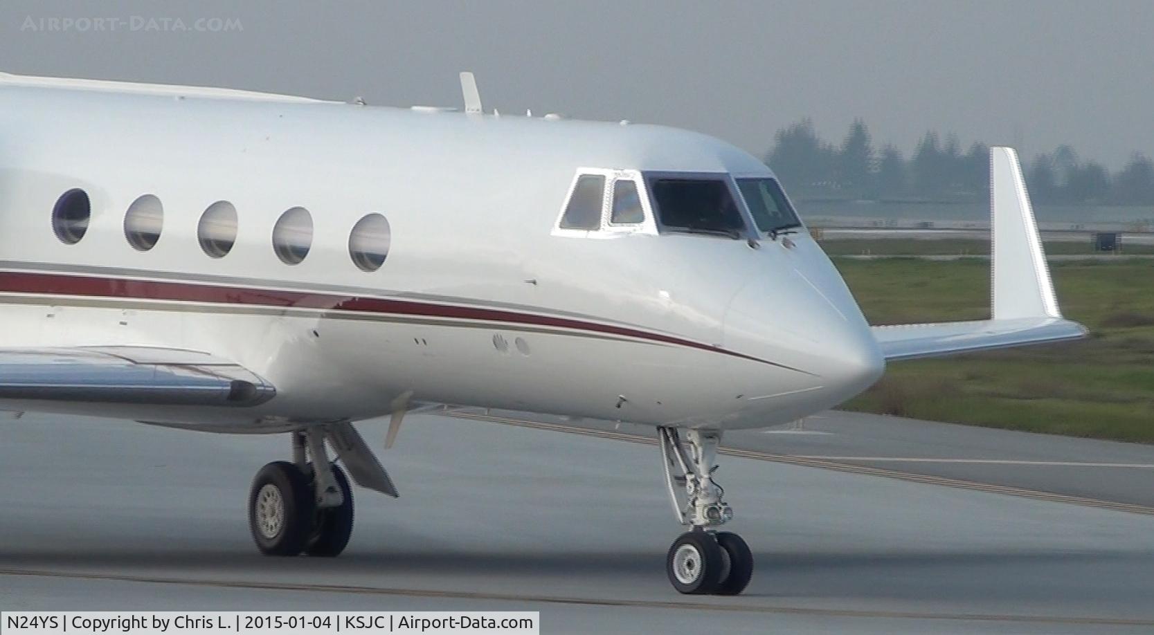 N24YS, 1968 Gulfstream Aerospace G-1159B Gulfstream II C/N 16, A beautiful 1968 Gulfstream taxis out for departure at San Jose International Airport.