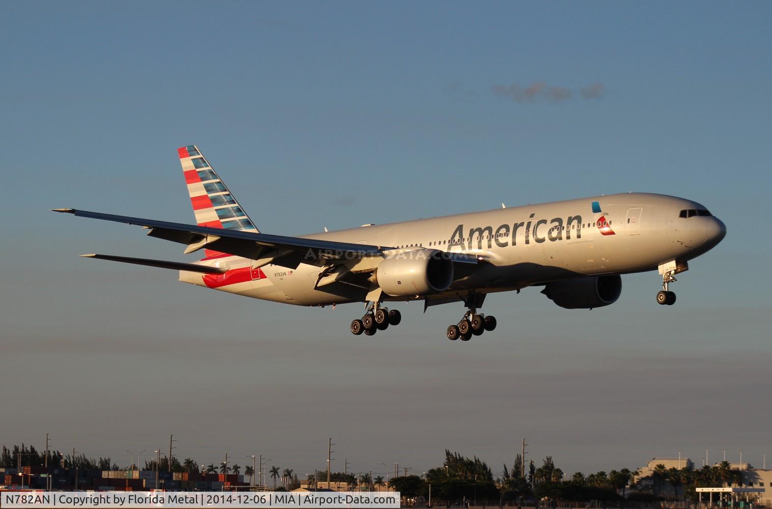 N782AN, 2000 Boeing 777-223 C/N 30003, American