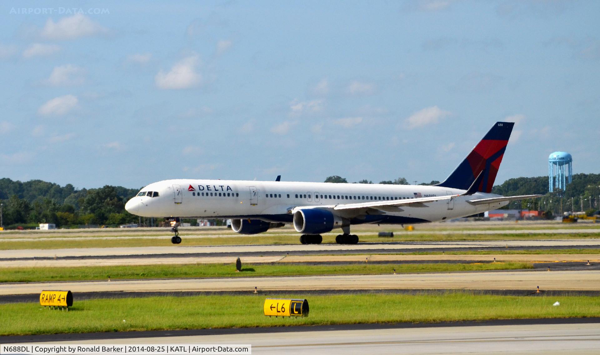 N688DL, 1998 Boeing 757-232 C/N 27587, Nose Wheel Liftoff Atlanta