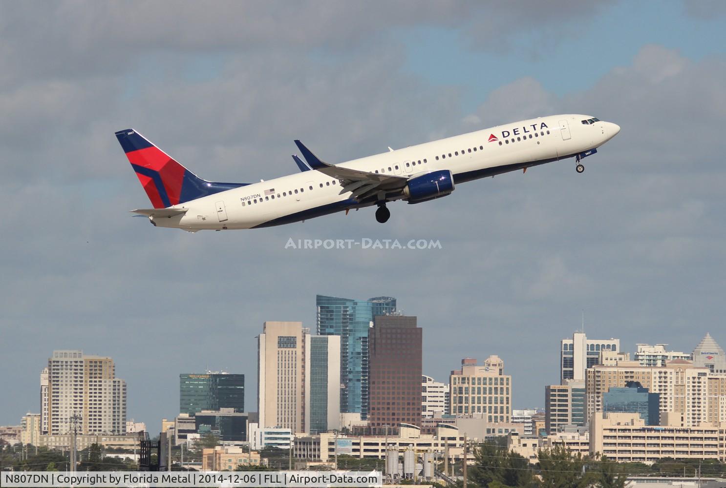 N807DN, 2013 Boeing 737-932/ER C/N 31921, Delta 737-900