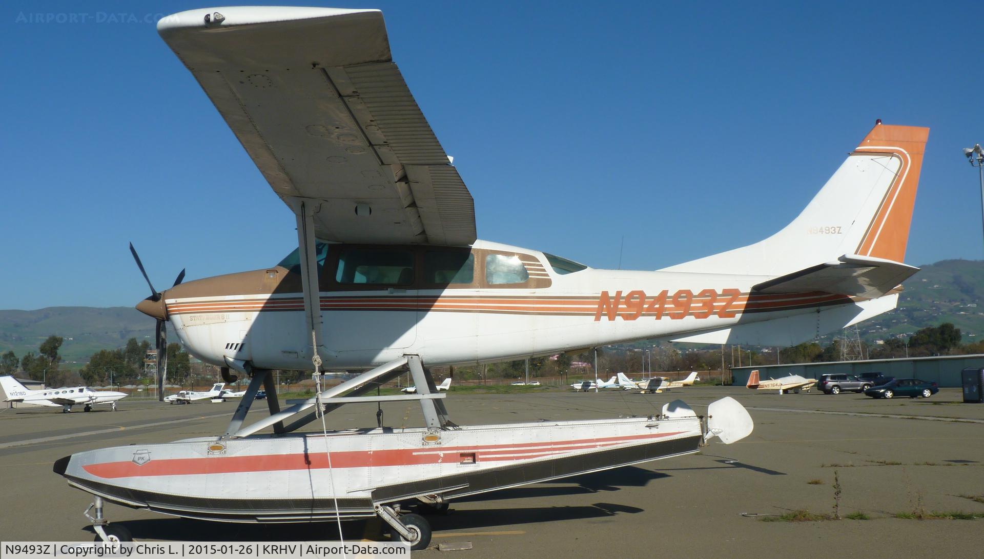 N9493Z, 1981 Cessna TU206G II Turbo Stationair C/N U20606527, A local 1981 Cessna 206 on floats. This has been sitting here at the tie downs for 2 decades.