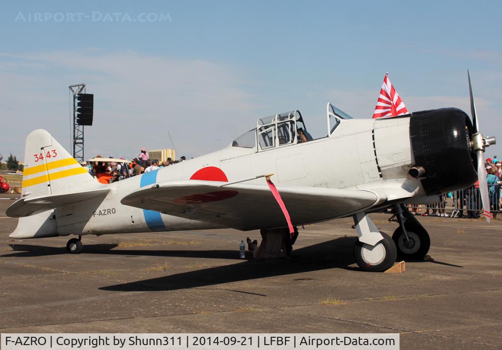 F-AZRO, North American AT-6B Texan C/N 01-CM, Participant of the LFBF Airshow 2014 - Demo aircraft