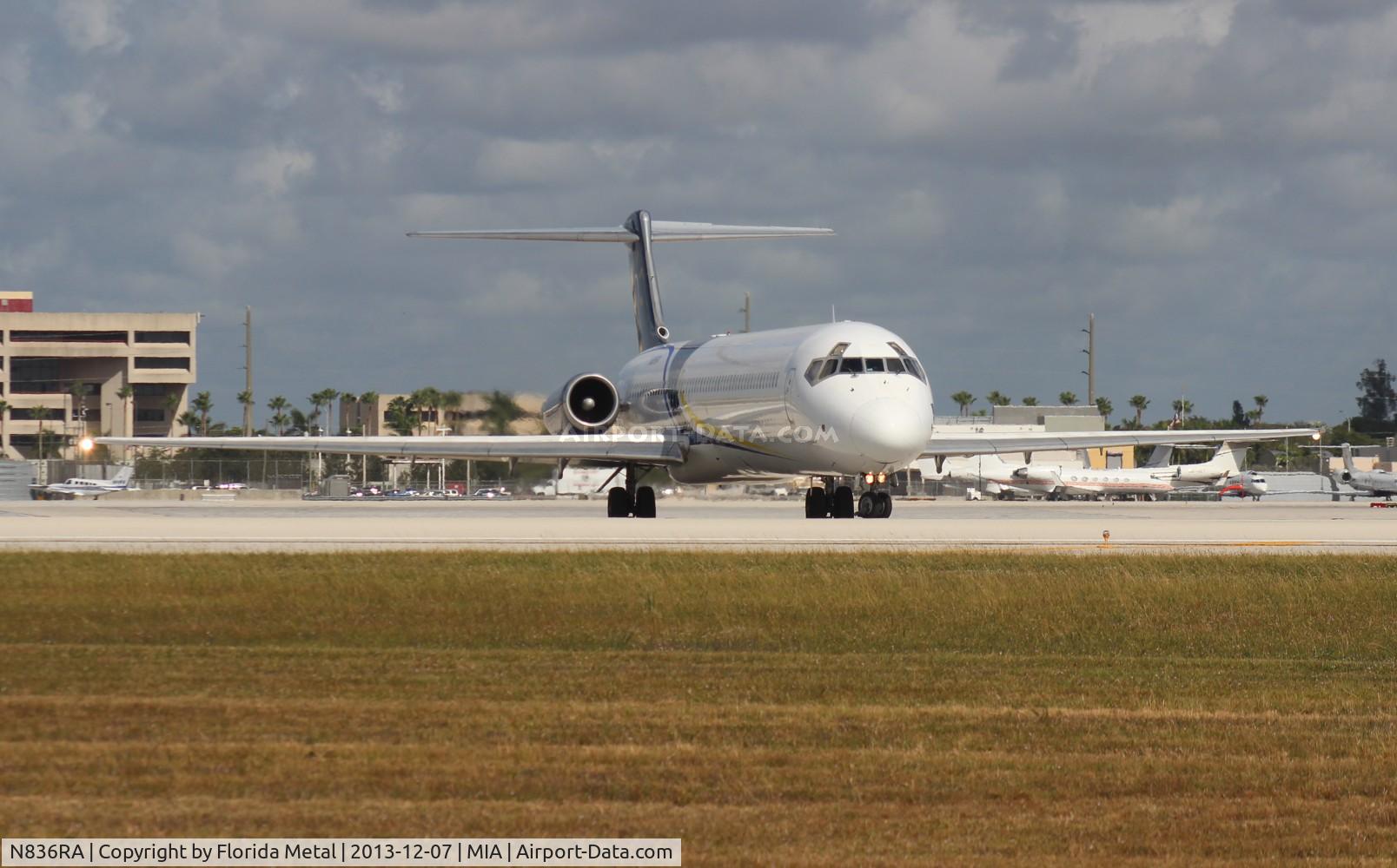 N836RA, 1990 McDonnell Douglas MD-83 (DC-9-83) C/N 53046, Falcon MD-80