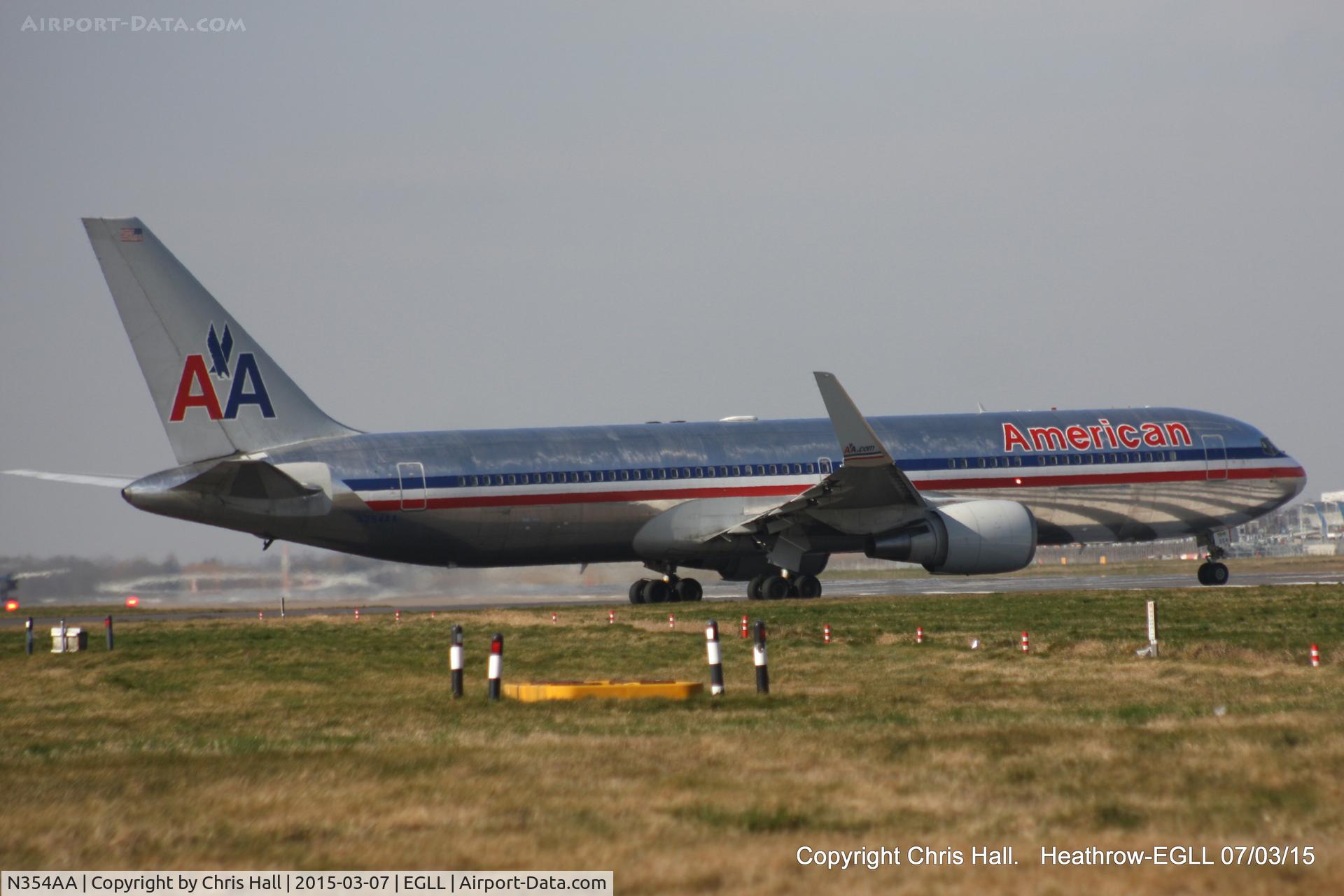 N354AA, 1988 Boeing 767-323 C/N 24035, American Airlines