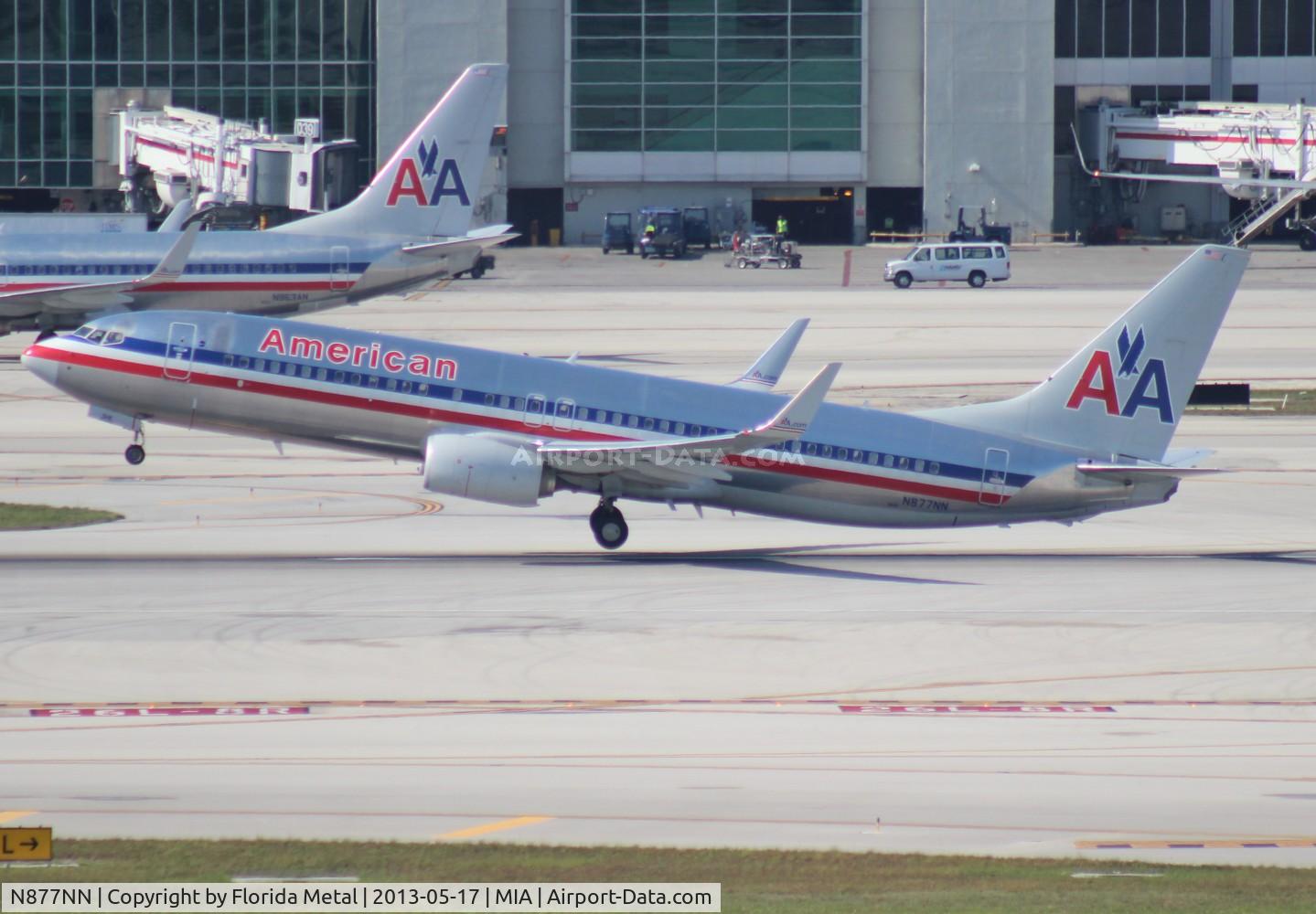 N877NN, 2011 Boeing 737-823 C/N 31131, American