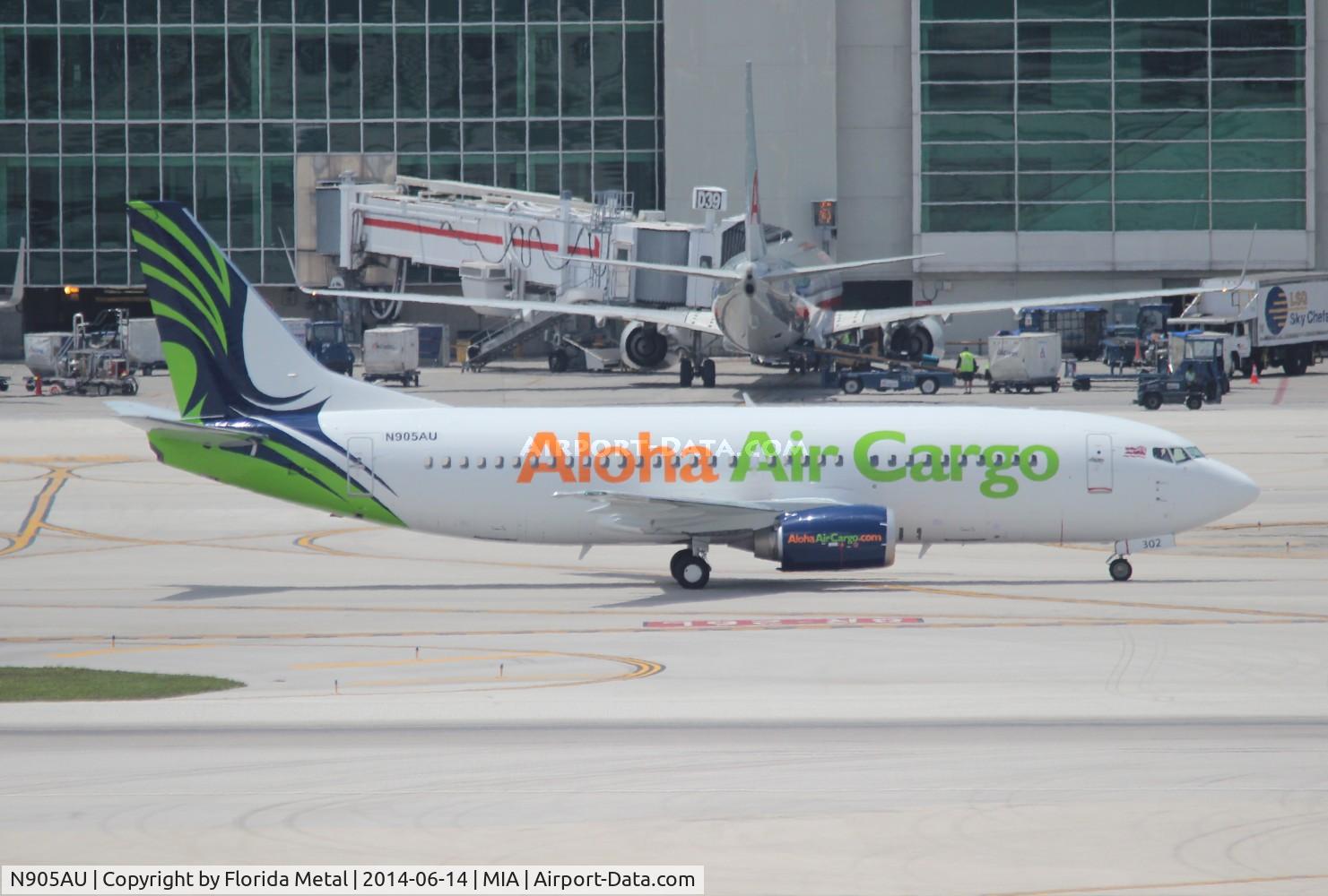 N905AU, 1995 Boeing 737-330 C/N 27905, Aloha Cargo 737-300F