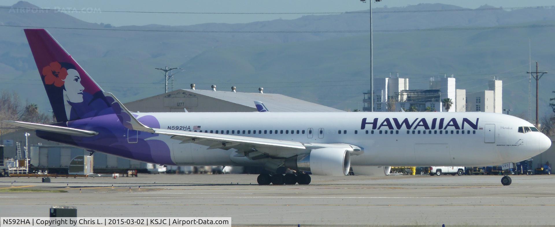 N592HA, 2002 Boeing 767-3CB C/N 33468, A 2003 Hawaiian Airlines Boeing 767-300 with winglets taxis out for departure to Honolulu.