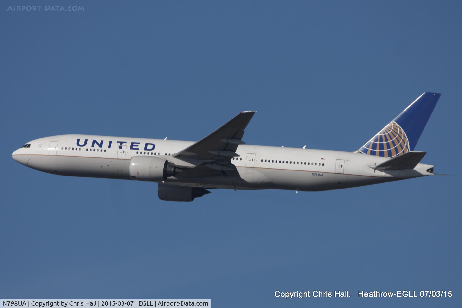 N798UA, 1998 Boeing 777-222ER C/N 26928, United