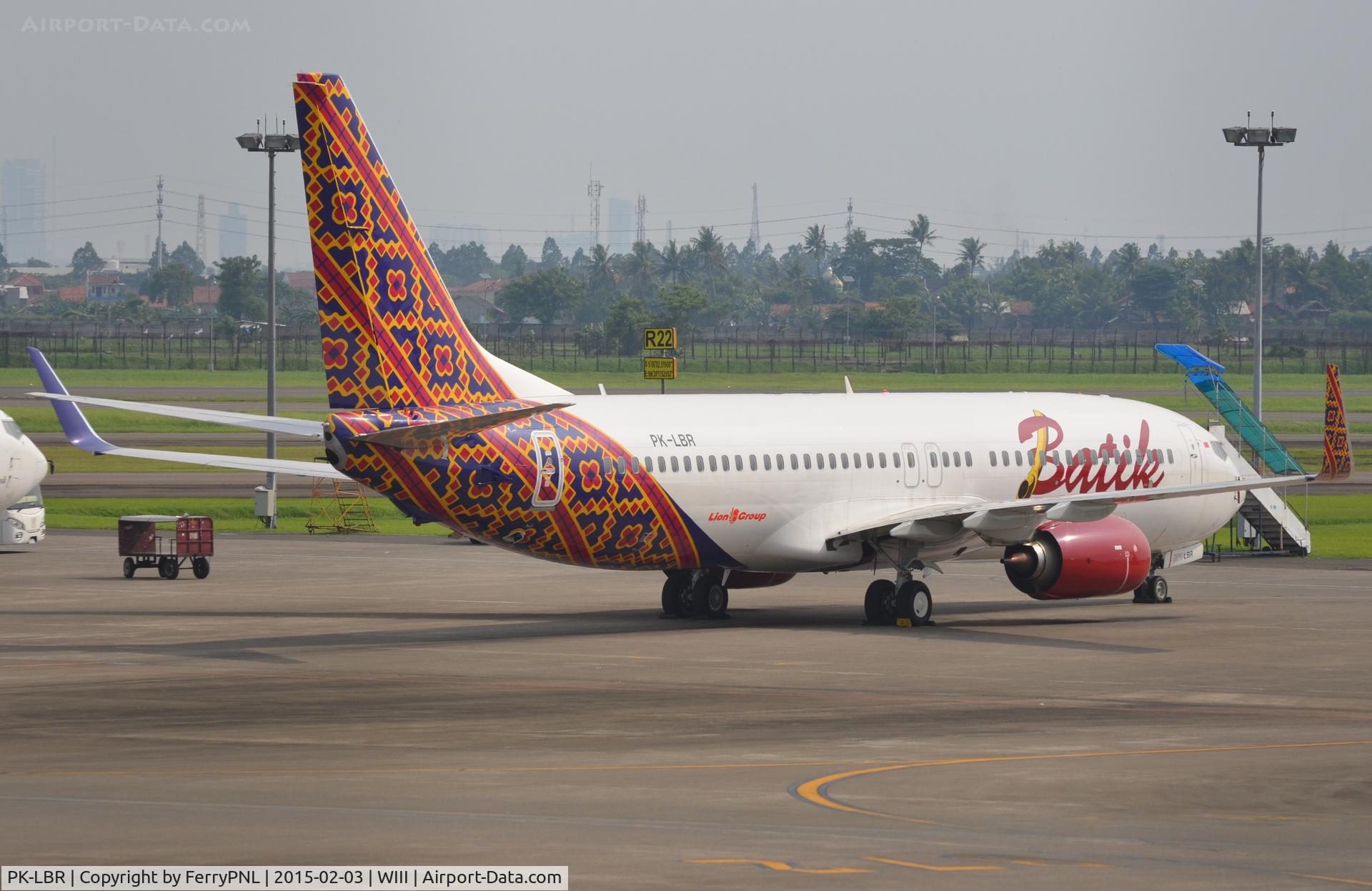 PK-LBR, 2014 Boeing 737-8GP C/N 40061, Batik B738 resting between flights in CGK.
