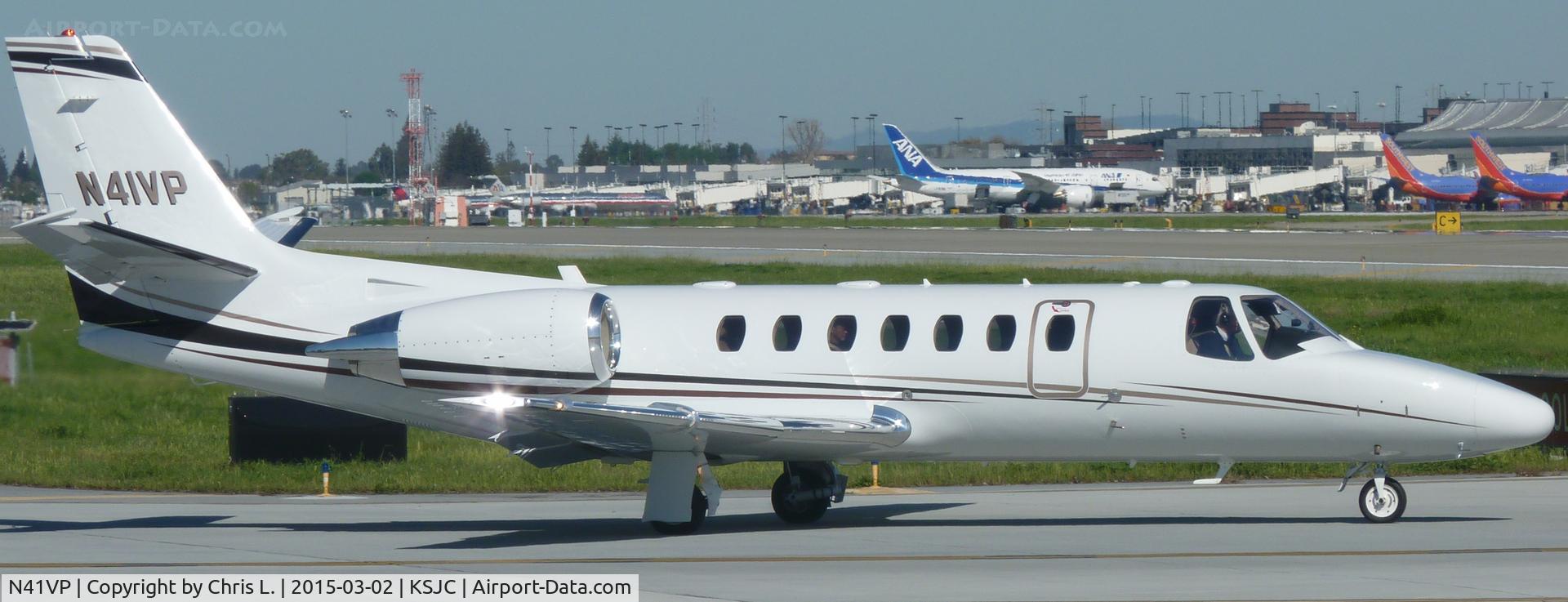 N41VP, 2002 Cessna 560 Citation Encore C/N 560-0626, A Cessna Citation 560, based out of Hayward, gets ready for departure on runway 30L at San Jose.