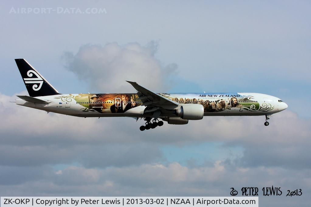 ZK-OKP, 2011 Boeing 777-306/ER C/N 39041, Air New Zealand Ltd., Auckland
