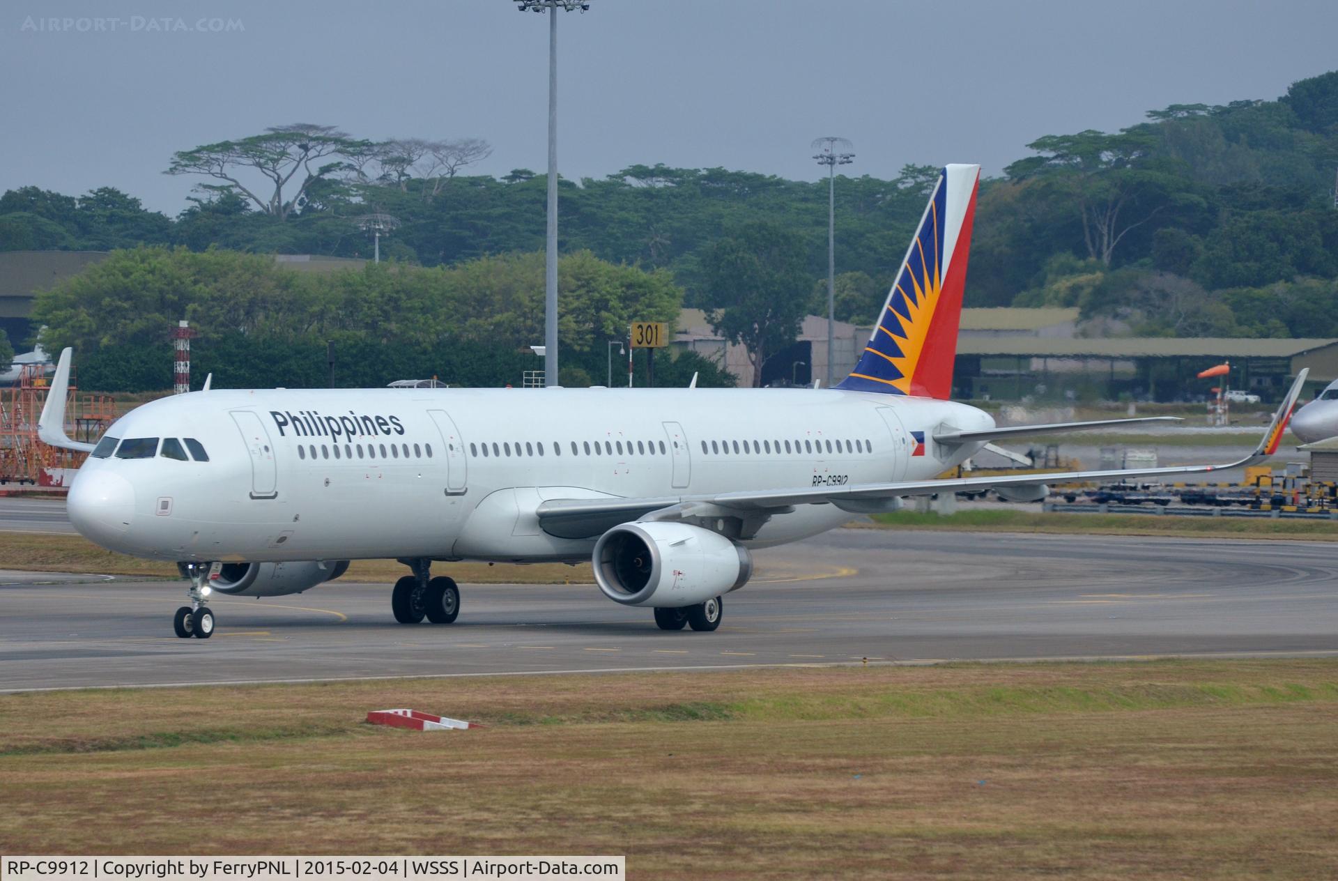 RP-C9912, 2014 Airbus A321-231 C/N 6291, Philippine A321 taxiing to its gate.