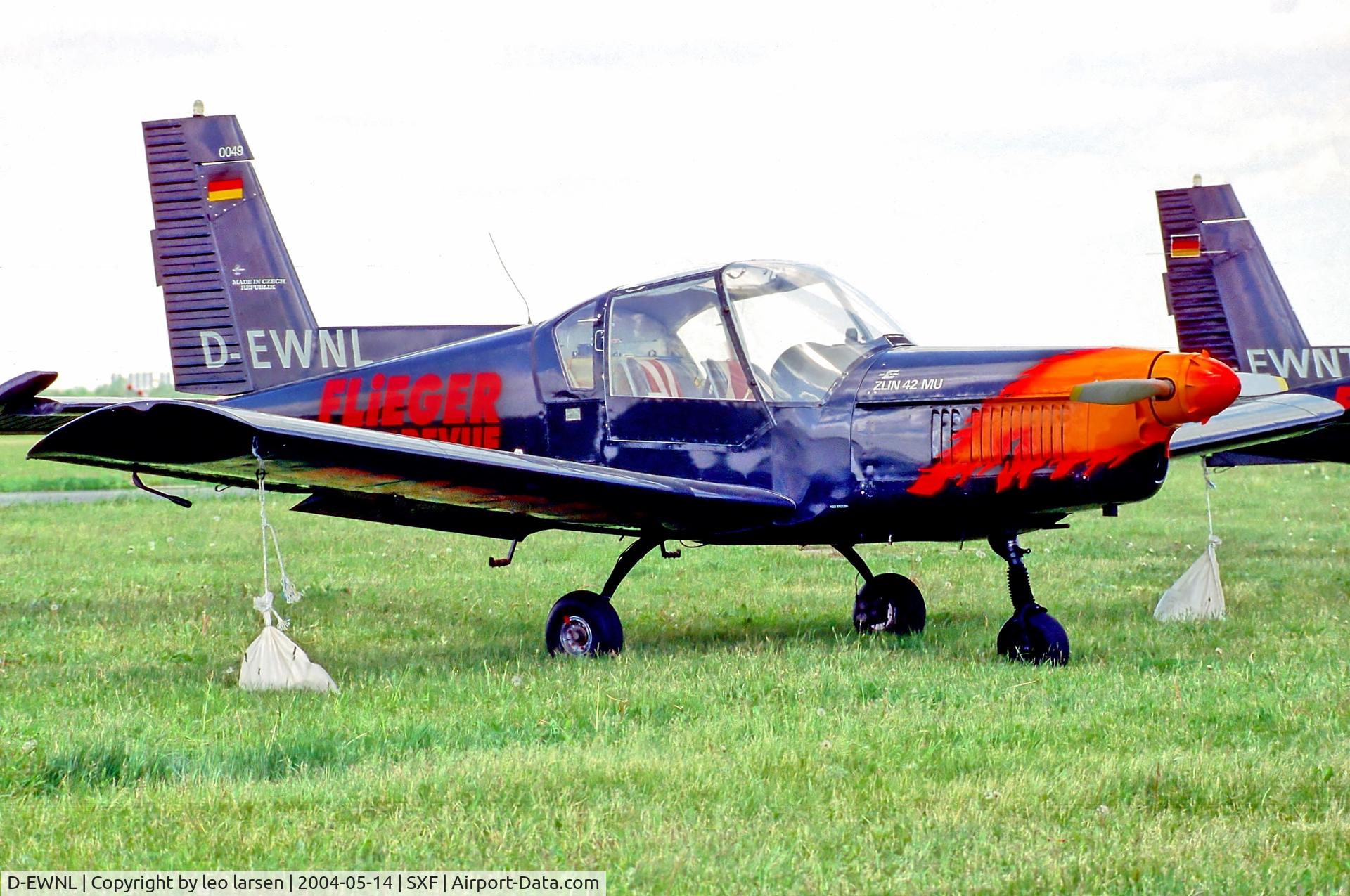 D-EWNL, 1974 Zlin Z-42MU C/N 0049, Berlin Air Show 14.5.04