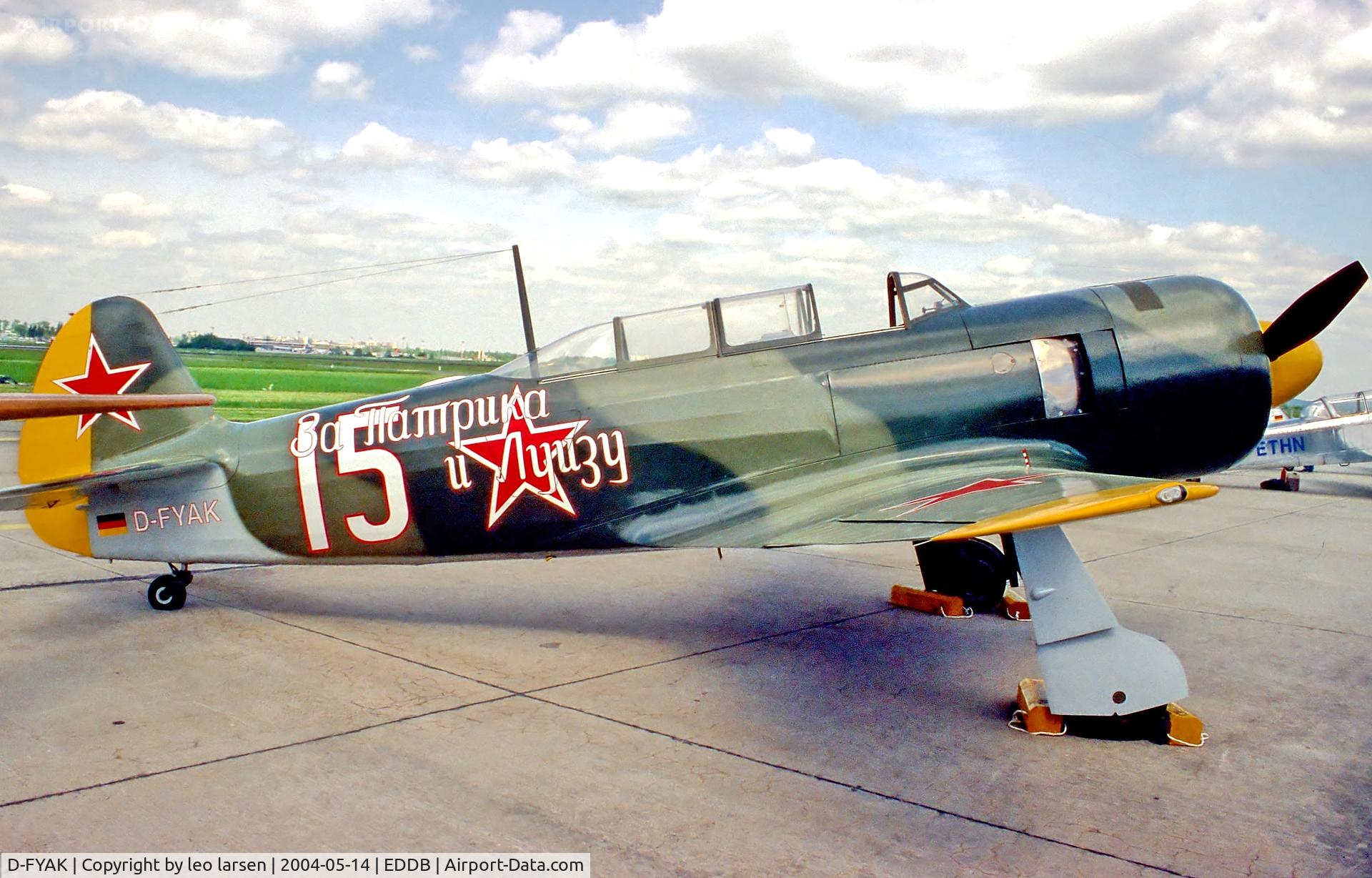 D-FYAK, 1953 Yakovlev Yak-11 C/N 170103, Berlin Air Show 14.5.04