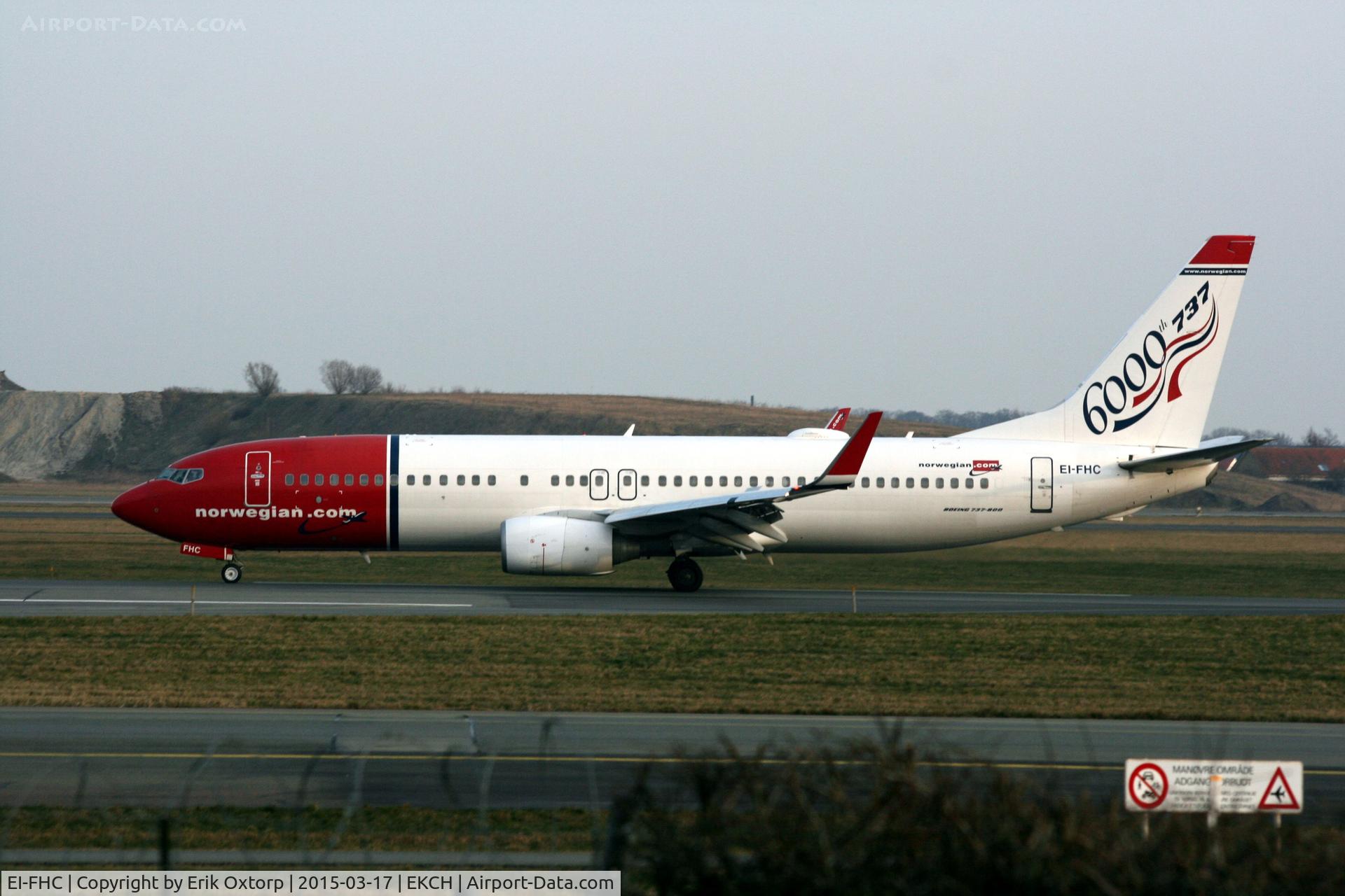 EI-FHC, 2009 Boeing 737-8Q8 C/N 37159, EI-FHC arrived rw 04L