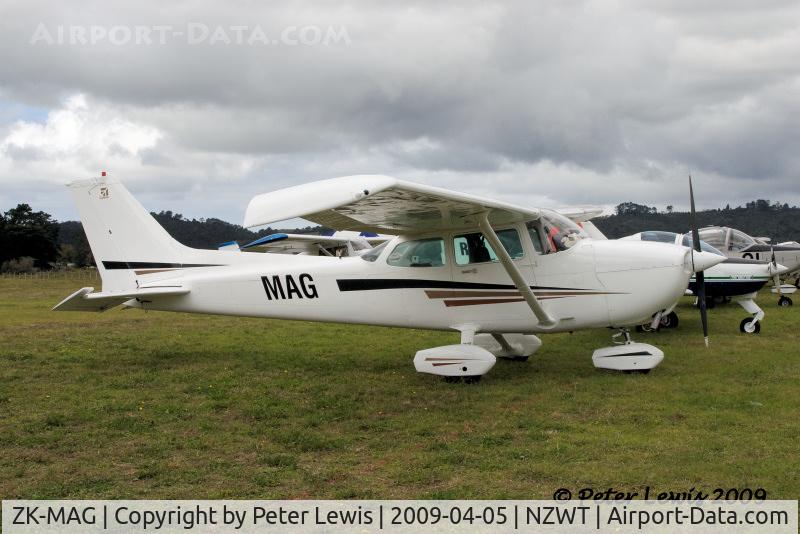 ZK-MAG, Cessna 172P C/N 17275101, M A Bain, Hamilton