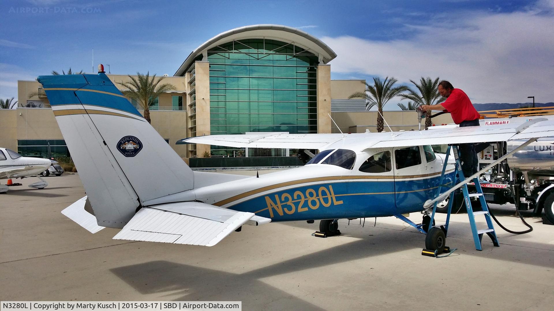 N3280L, 1967 Cessna 172H C/N 17256180, Luxivair ramp for fuel.