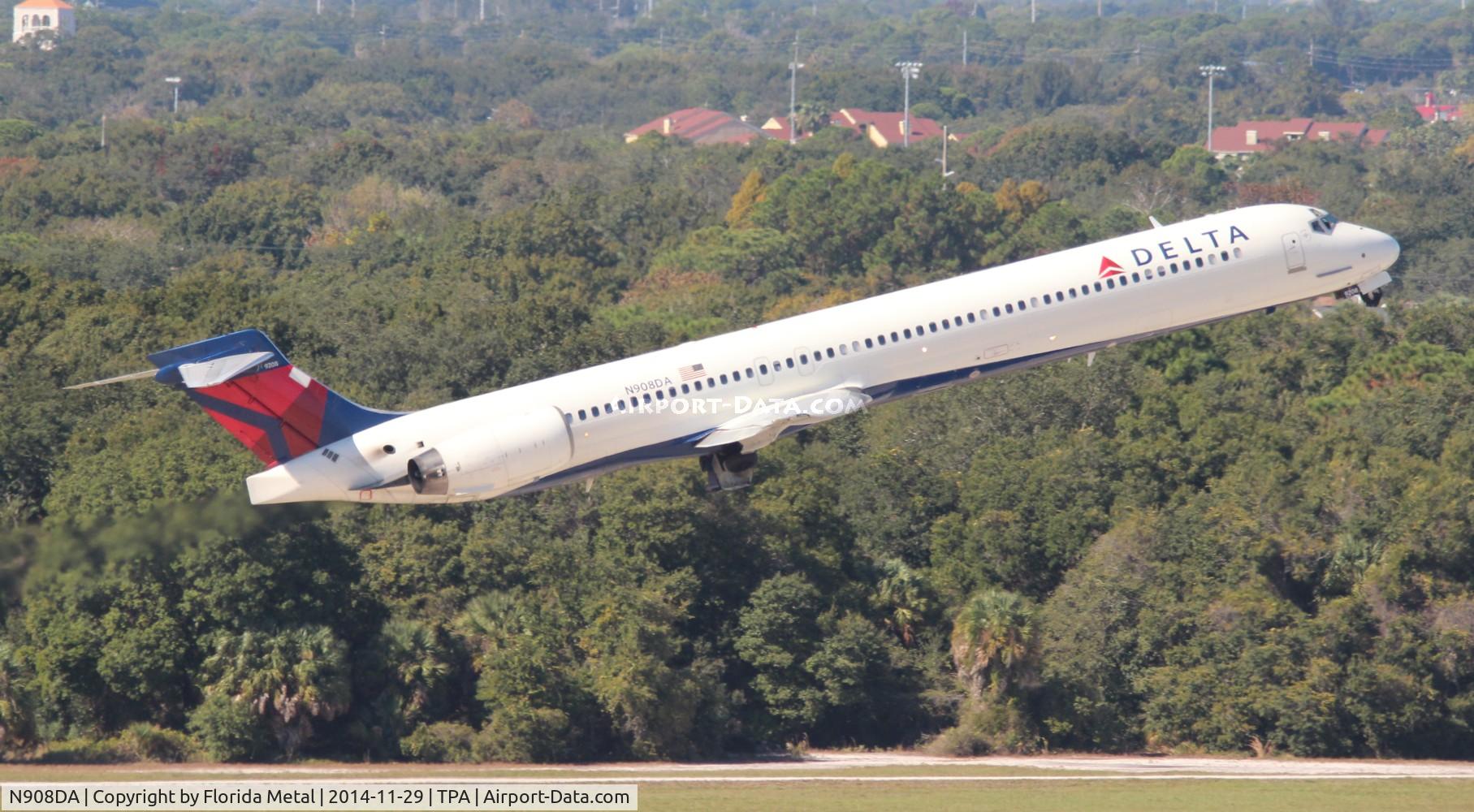 N908DA, 1995 McDonnell Douglas MD-90-30 C/N 53388, Delta