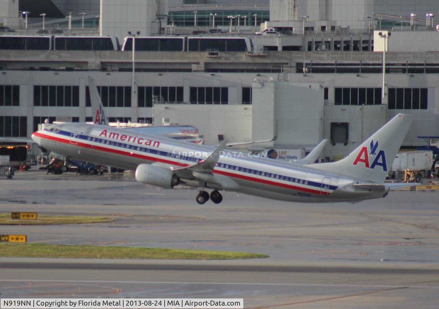 N919NN, 2013 Boeing 737-823 C/N 29573, American