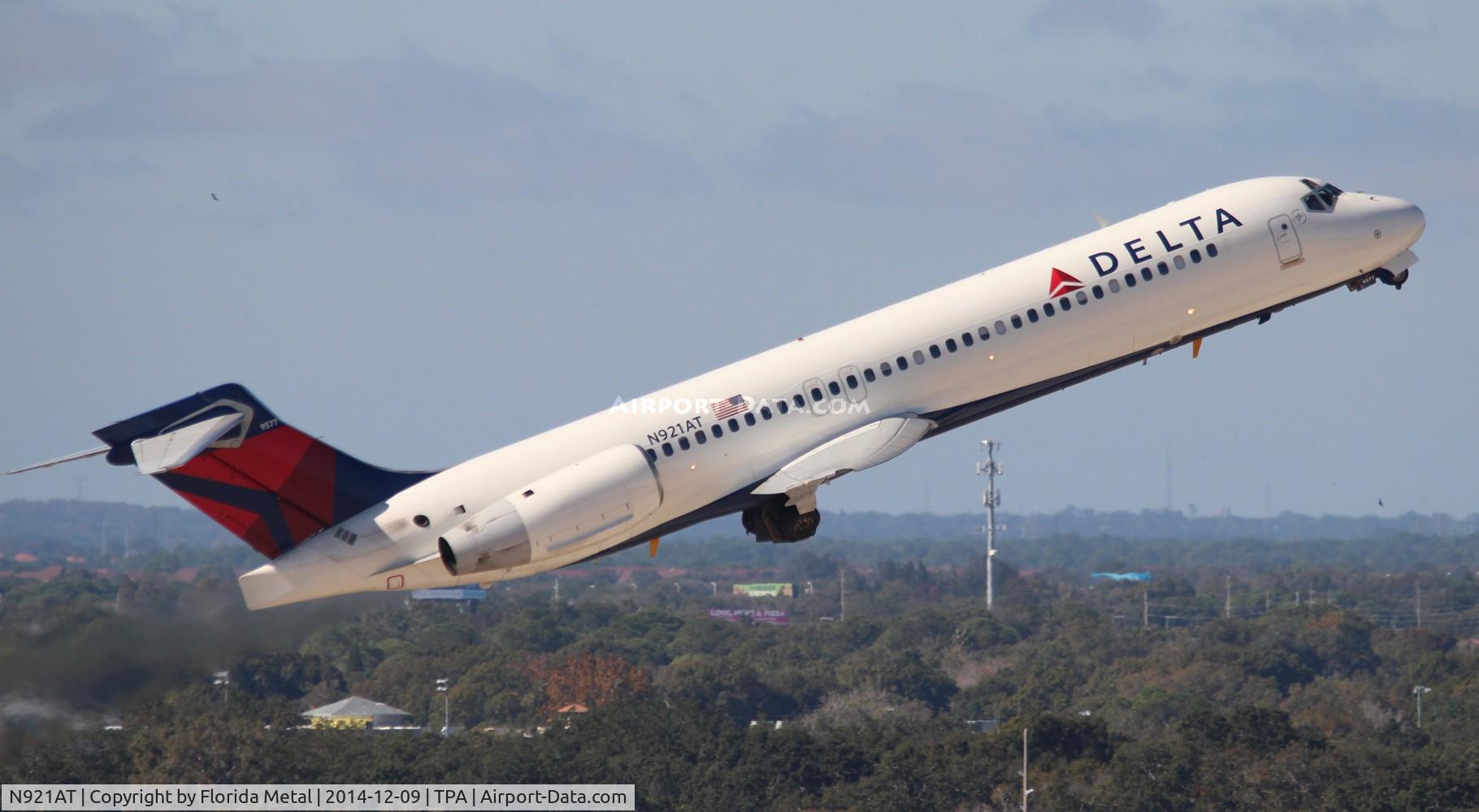 N921AT, 2000 Boeing 717-200 C/N 55082, Delta 717
