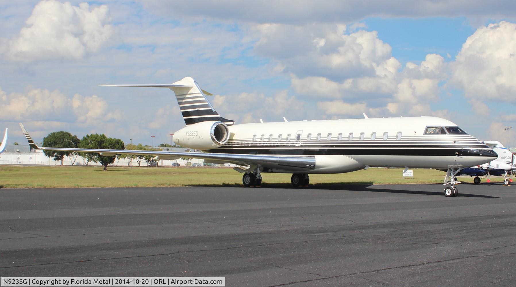 N923SG, 2009 Bombardier BD-700-1A10 Global Express XRS C/N 9354, Global Express