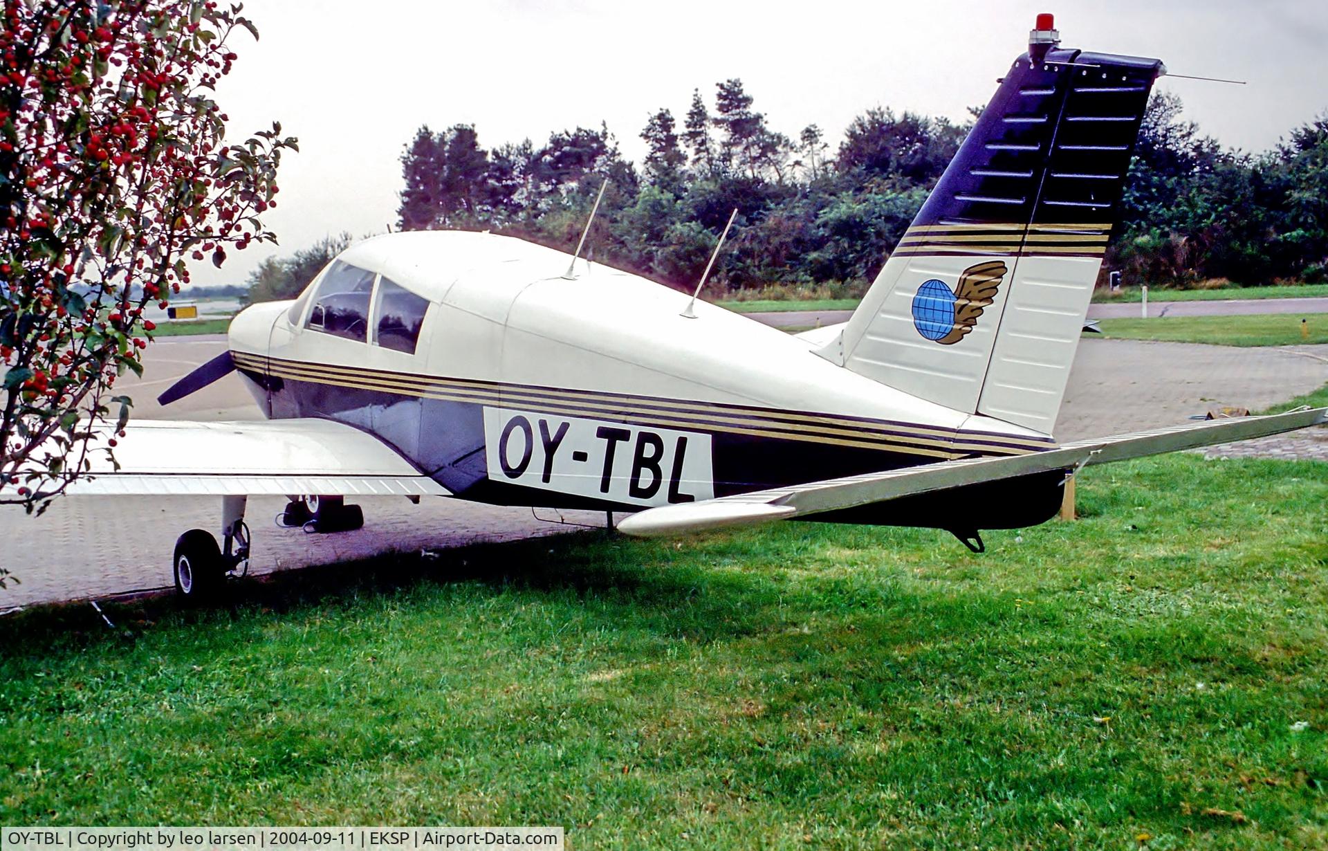 OY-TBL, 1969 Piper PA-28-140 Cherokee Cruiser C/N 28-25583, Skrydstrup SKP 11.9.2004