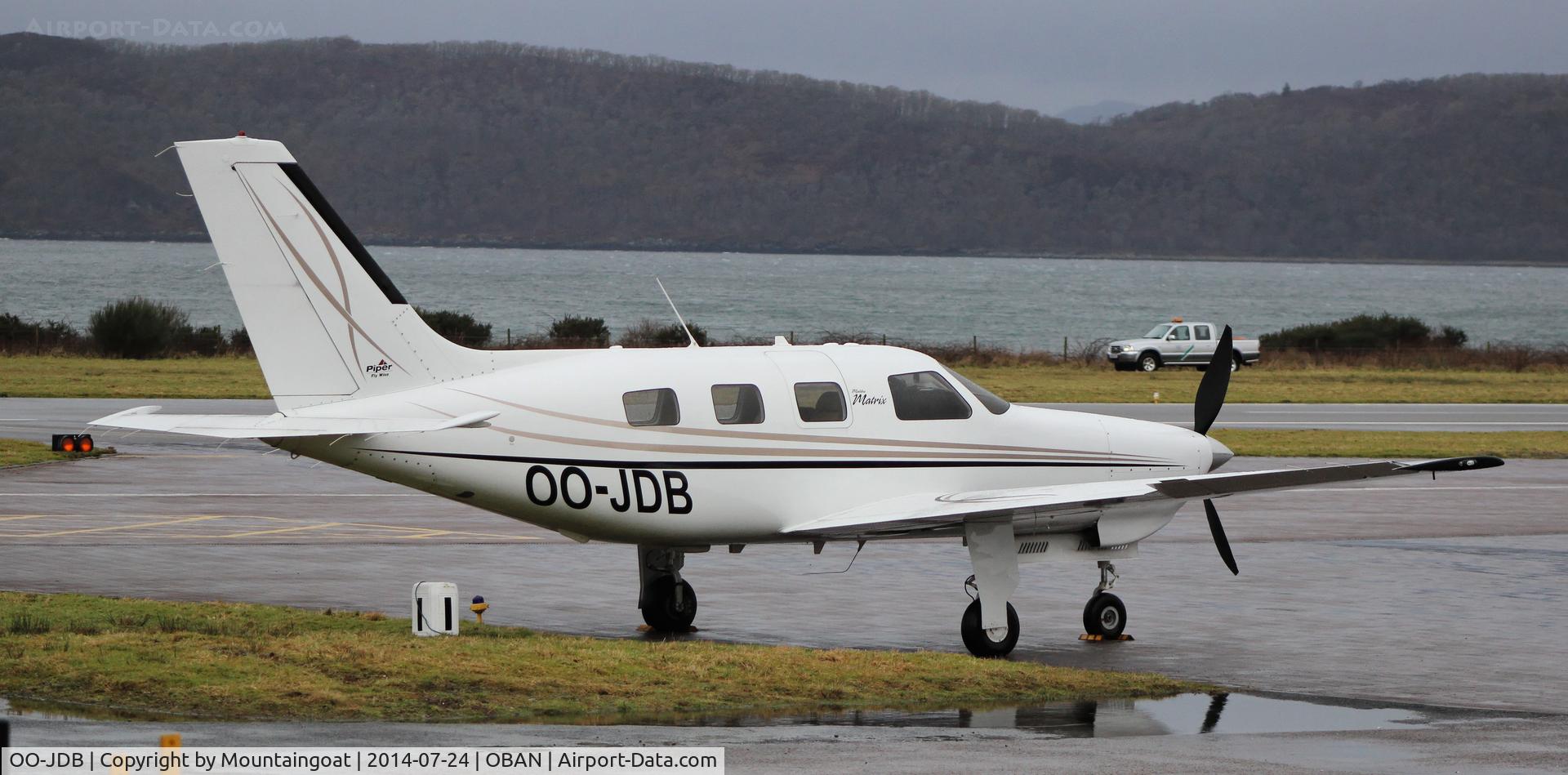 OO-JDB, 2009 Piper PA-46R-350T Malibu Matrix C/N 4692123, A wet day in Oban.