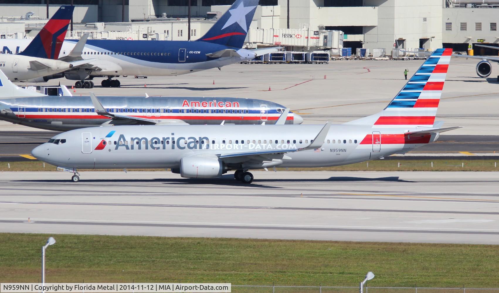 N959NN, 2014 Boeing 737-823 C/N 33329, American