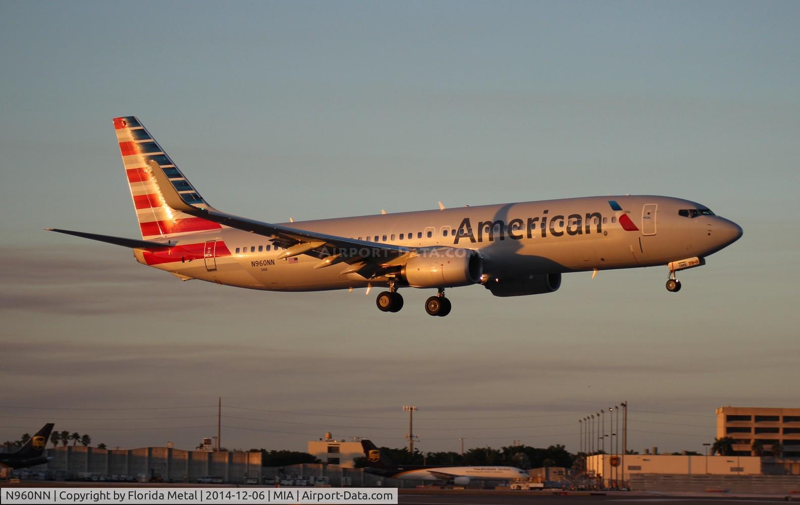 N960NN, 2014 Boeing 737-823 C/N 33330, American