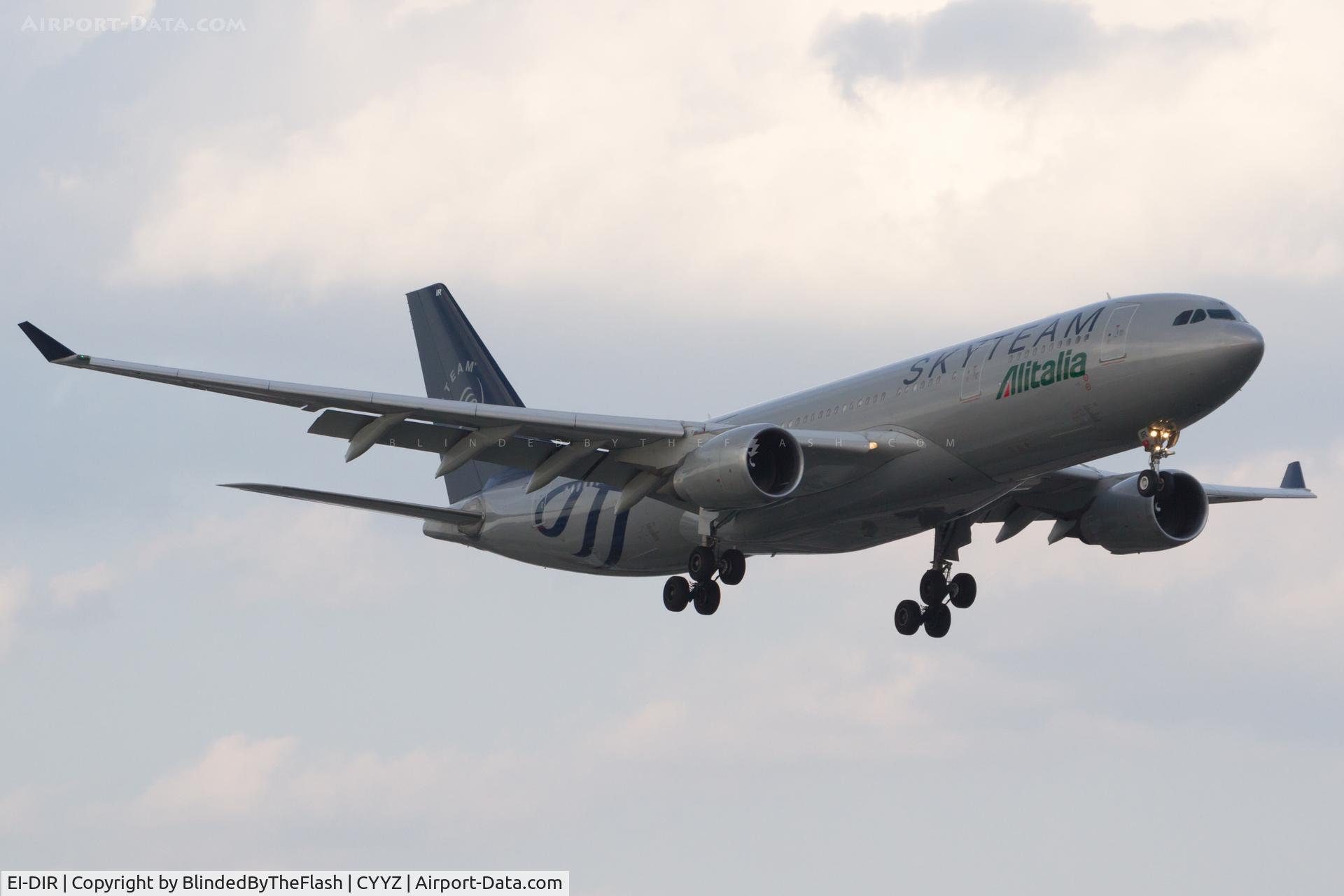 EI-DIR, 1999 Airbus A330-202 C/N 272, Alitalia in Skyteam Livery, final for runway 23 at Toronto Pearson