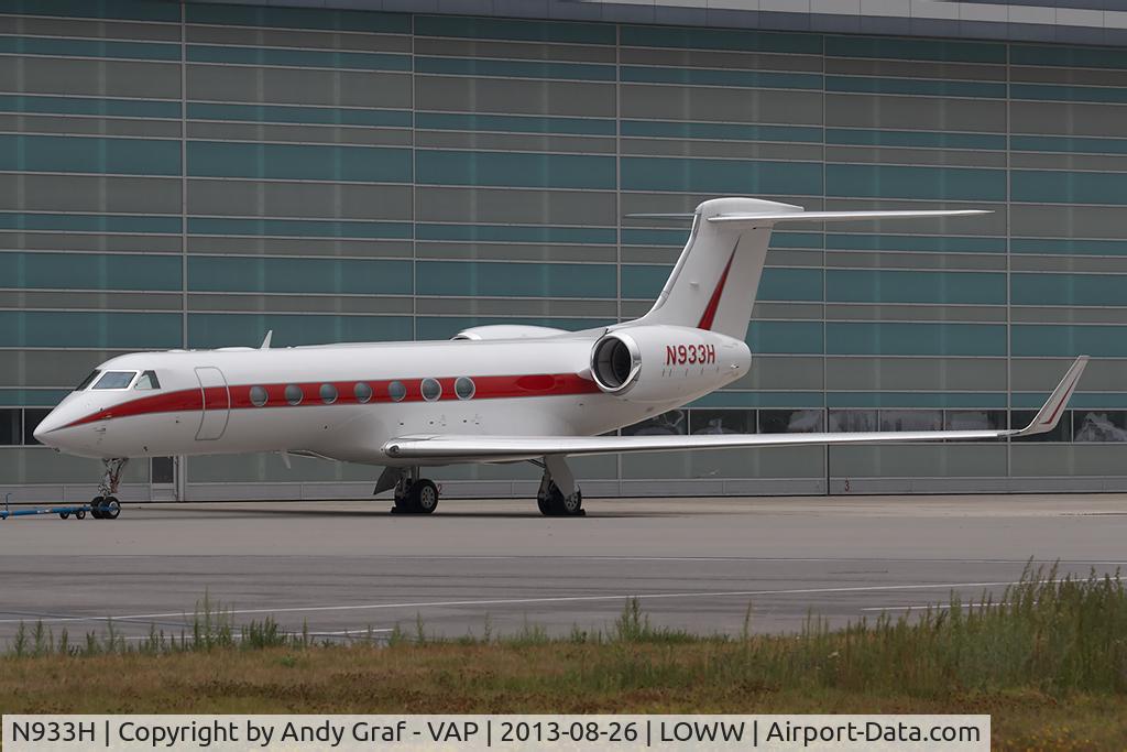 N933H, 2005 Gulfstream Aerospace GV-SP (G550) C/N 5077, Gulfstream G550