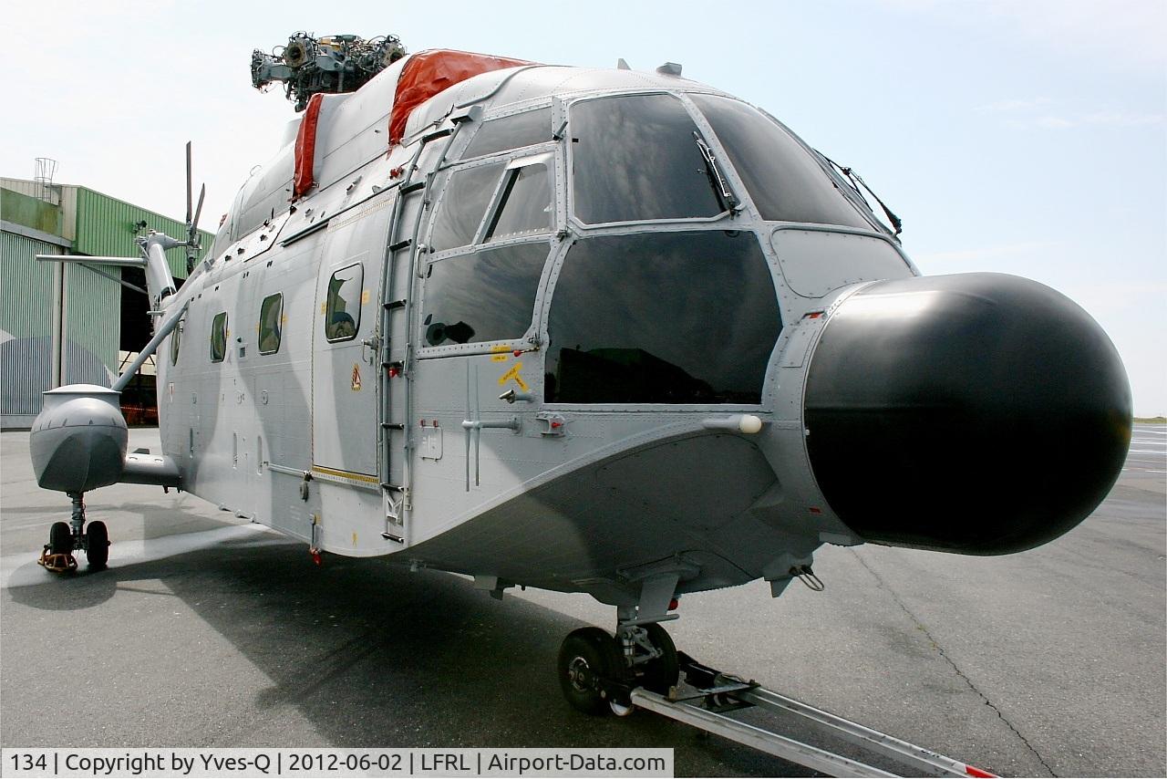 134, Aérospatiale SA-321G Super Frelon C/N 134, Aerospatiale SA-321G Super Frelon, During its restaration, Lanvéoc-Poulmic Naval Air Base (LFRL)