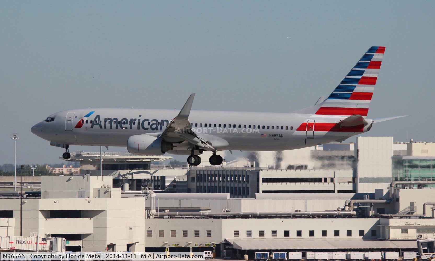 N965AN, 2001 Boeing 737-823 C/N 29544, American