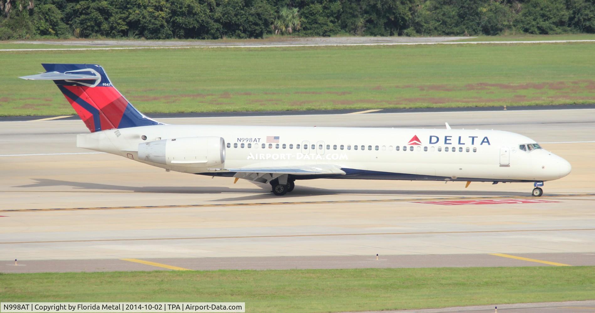 N998AT, 2002 Boeing 717-200 C/N 55142, Delta