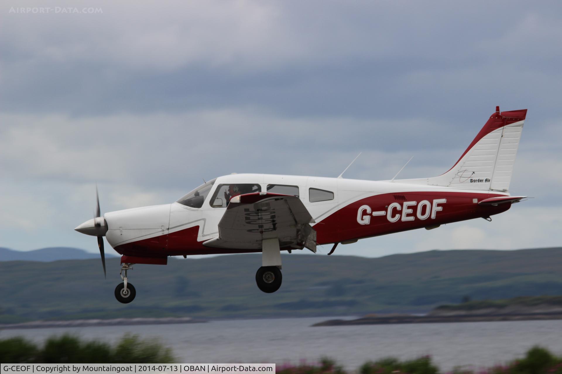 G-CEOF, 1988 Piper PA-28R-201 Cherokee Arrow III C/N 28R-37008, Landing Runway 19
