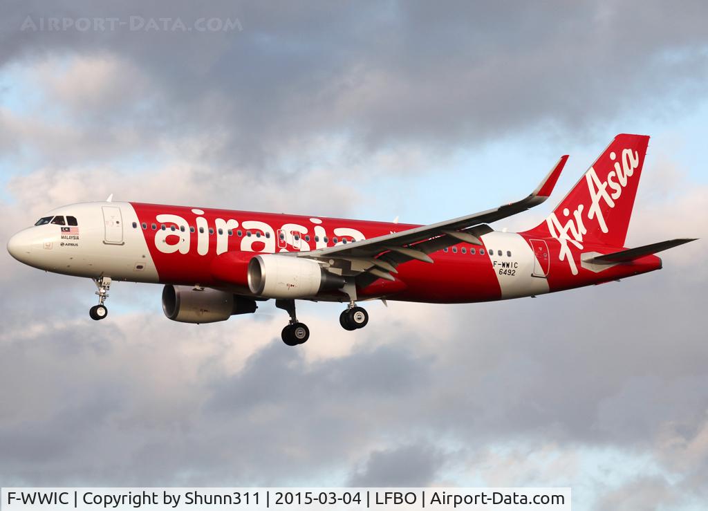 F-WWIC, 2015 Airbus A320-216 C/N 6492, C/n 6492 - To be 9M-AJU