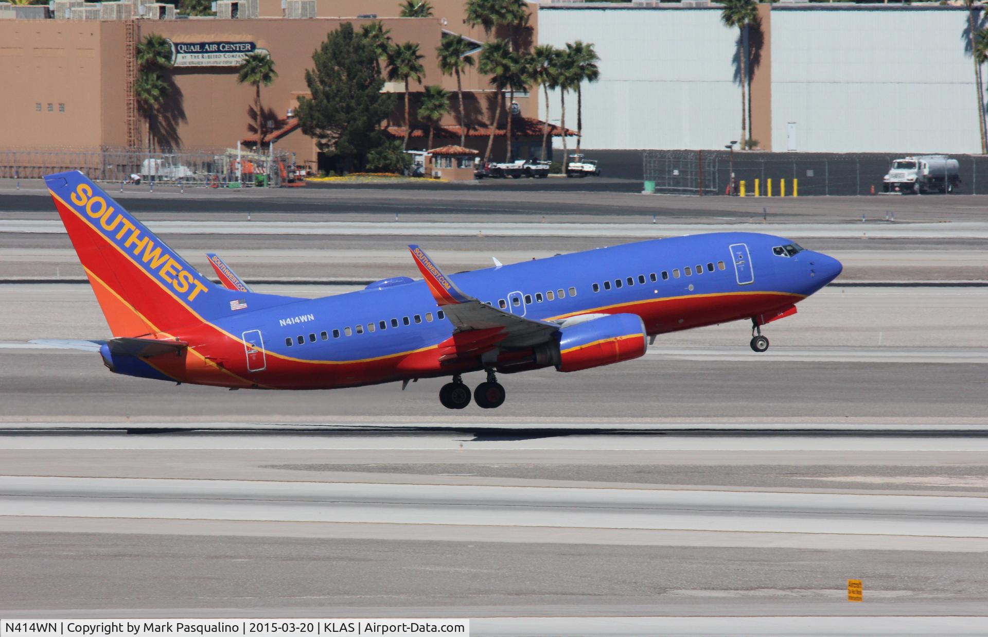 N414WN, 2001 Boeing 737-7H4 C/N 29820, Boeing 737-700