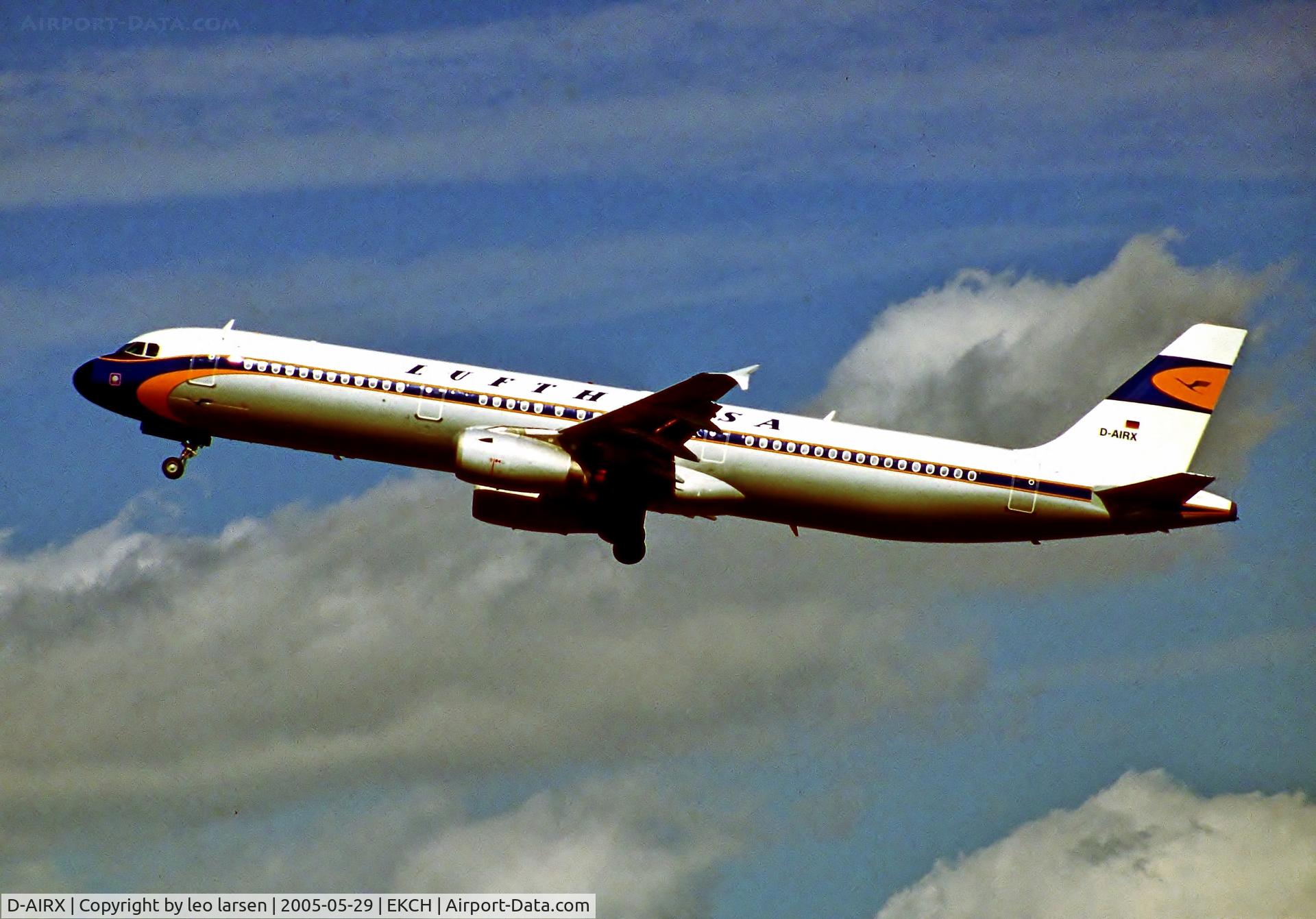 D-AIRX, 1998 Airbus A321-131 C/N 0887, Copenhagen 29.5.05