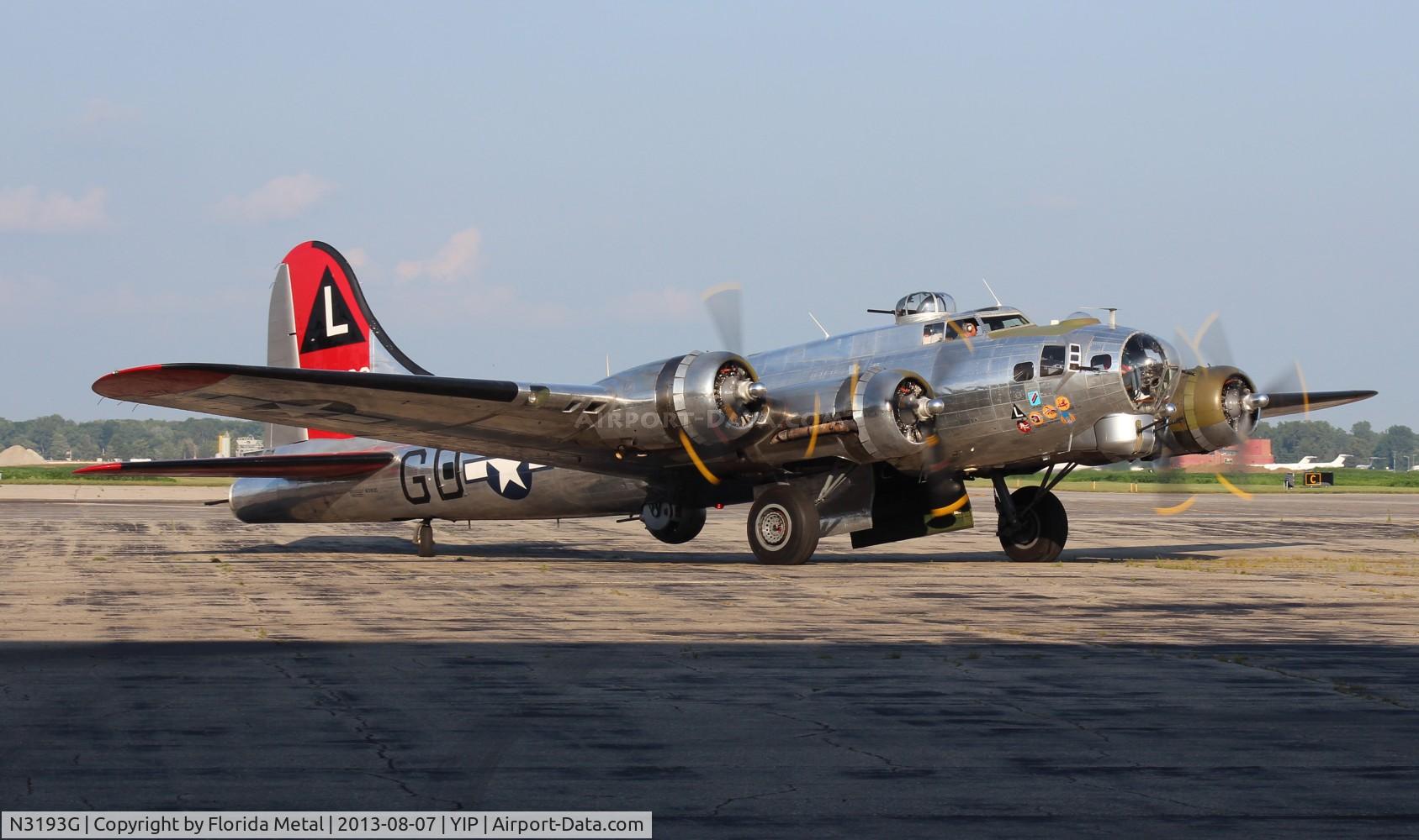 N3193G, 1944 Boeing B-17G Flying Fortress C/N 77255, Yankee Lady