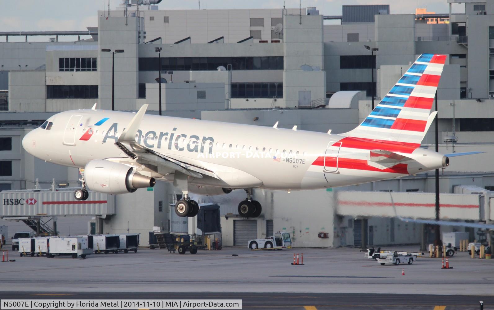 N5007E, 2013 Airbus A319-112 C/N 5781, American A319