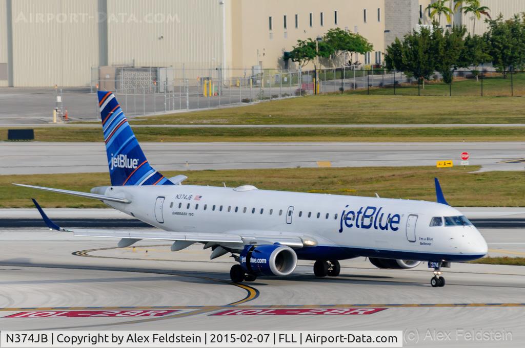 N374JB, 2013 Embraer ERJ-190-100 IGW 190AR C/N 19000629, Ft. Lauderdale
