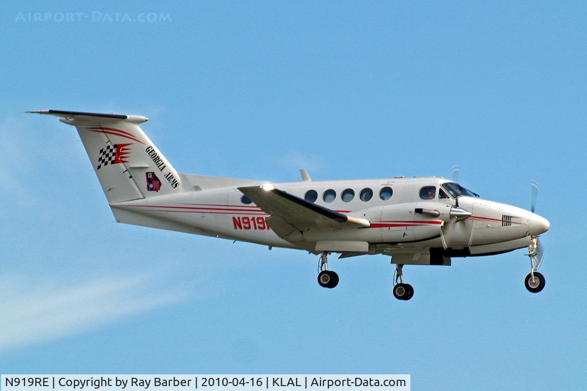 N919RE, Beech 200 C/N BB824, Beech 200 Super King Air [BB-824] Lakeland-Linder~N 16/04/2010
