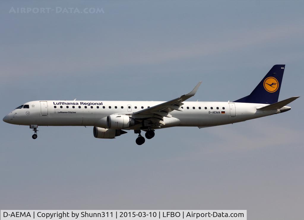 D-AEMA, 2009 Embraer 195LR (ERJ-190-200LR) C/N 19000290, Landing rwy 32L