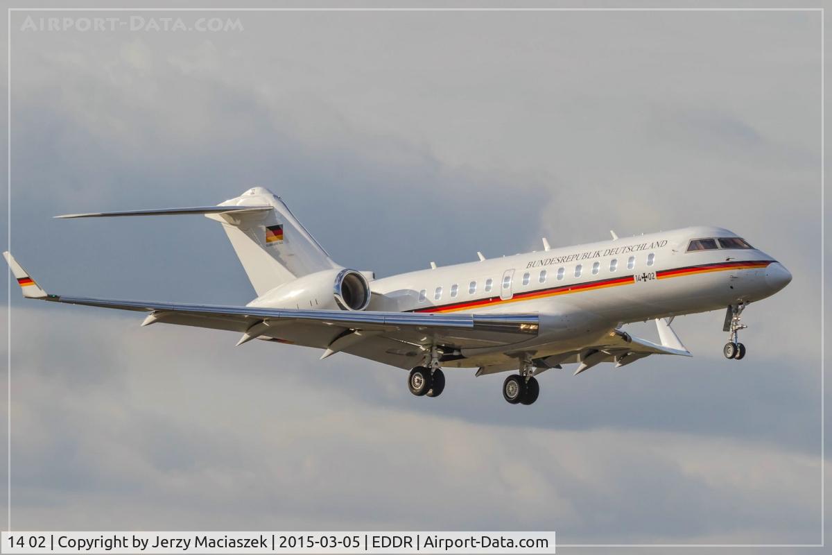 14 02, 2010 Bombardier BD-700-1A11 Global 5000 C/N 9404, Bombardier BD-700-1A1