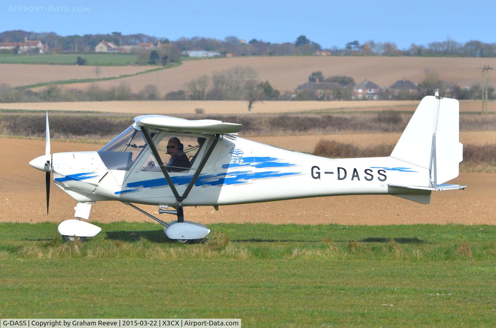 G-DASS, 2005 Comco Ikarus C42 FB100 C/N 0509-6758, About to depart from Northrepps.