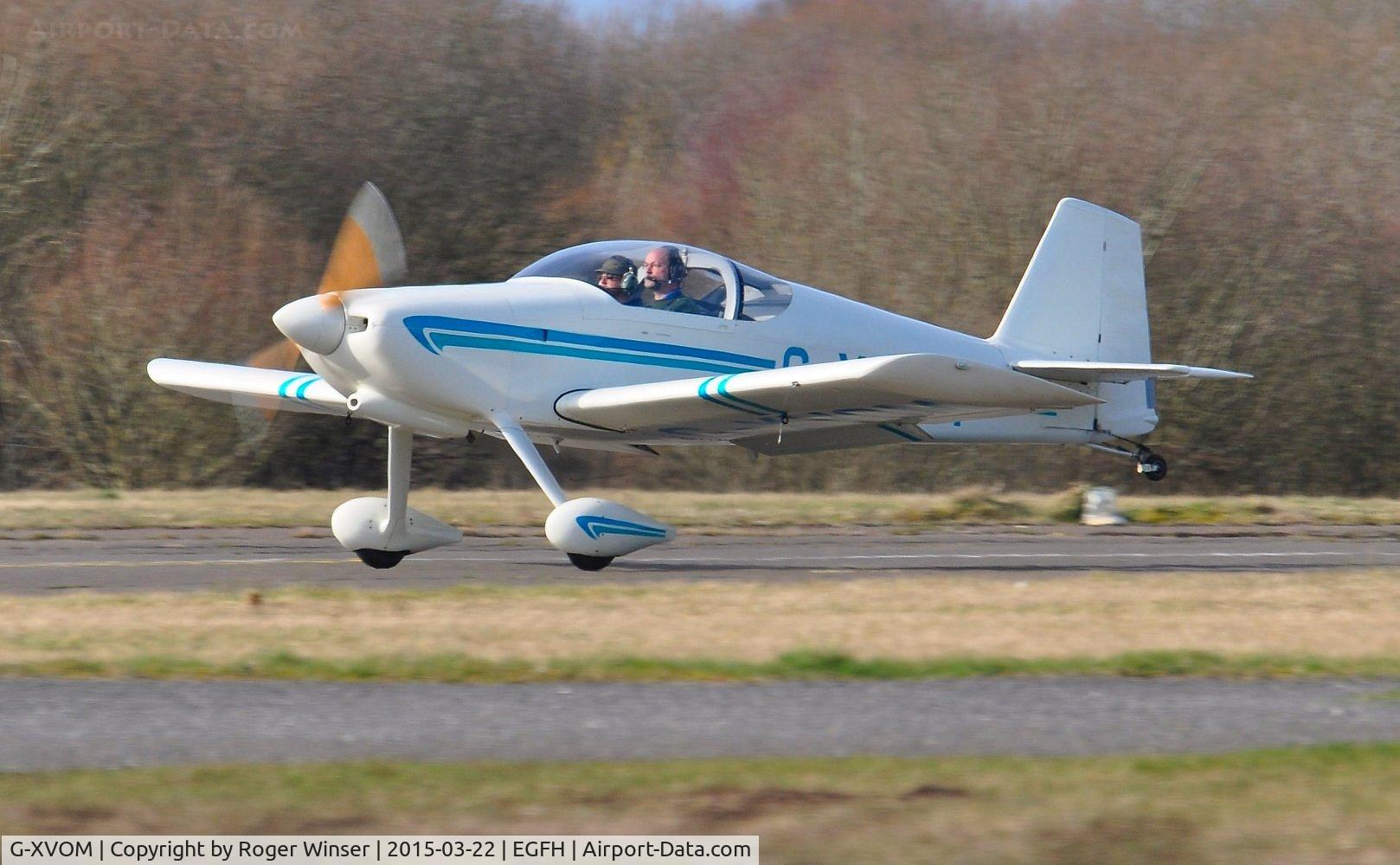 G-XVOM, 2001 Vans RV-6 C/N PFA 181A-12894, Visiting RV-6 departing Runway 22.