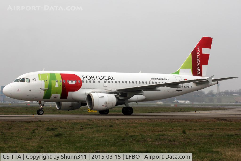 CS-TTA, 1997 Airbus A319-111 C/N 750, Taxiing to the Terminal...