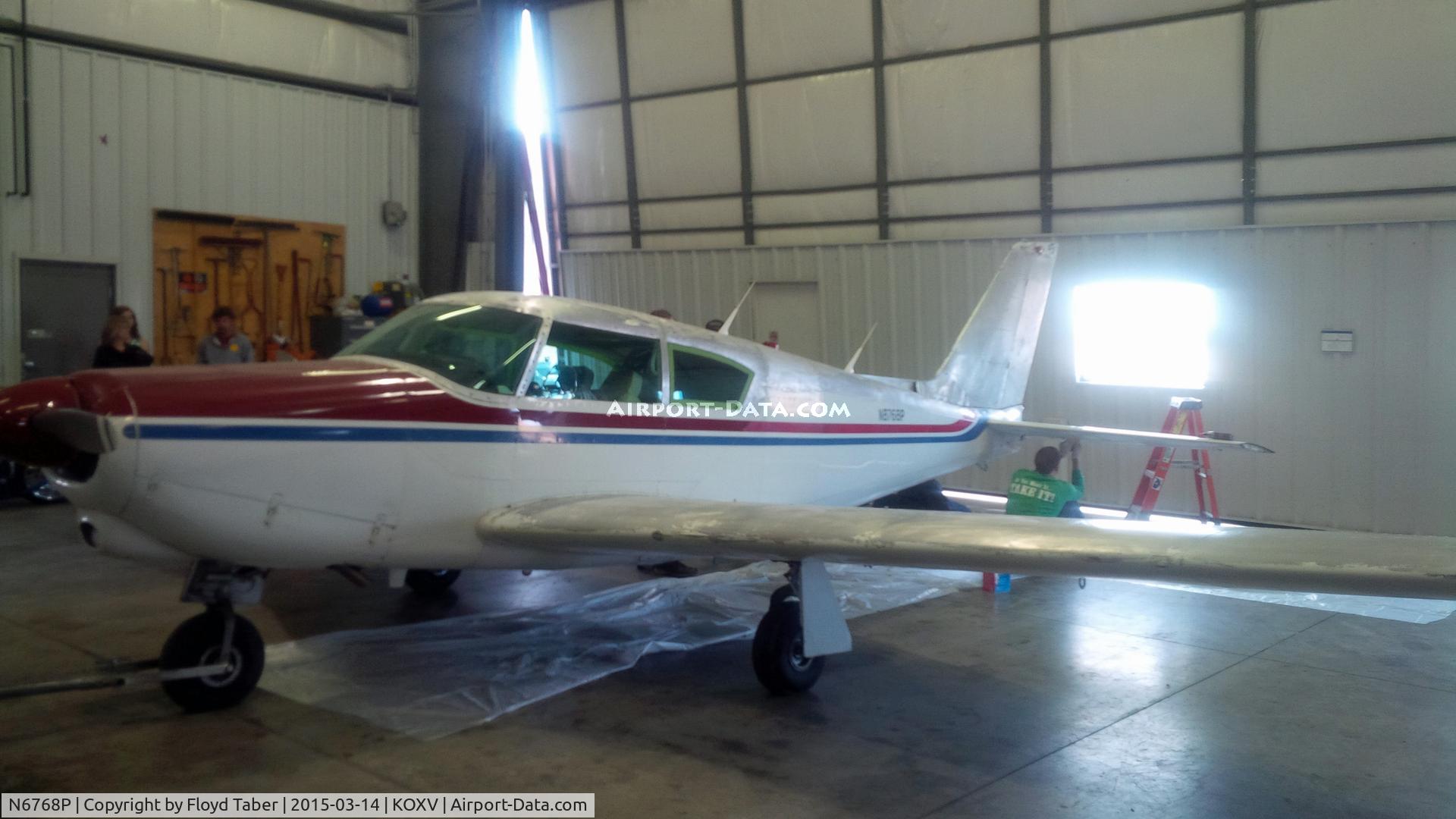 N6768P, 1960 Piper PA-24-260 Comanche C/N 24-1899, Getting a new paint job