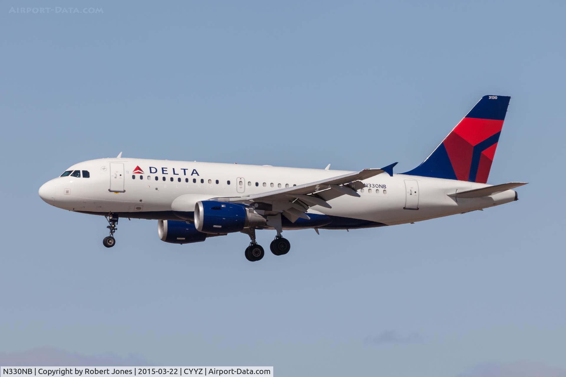 N330NB, 2001 Airbus A319-114 C/N 1549, Landing 24R at Toronto Pearson