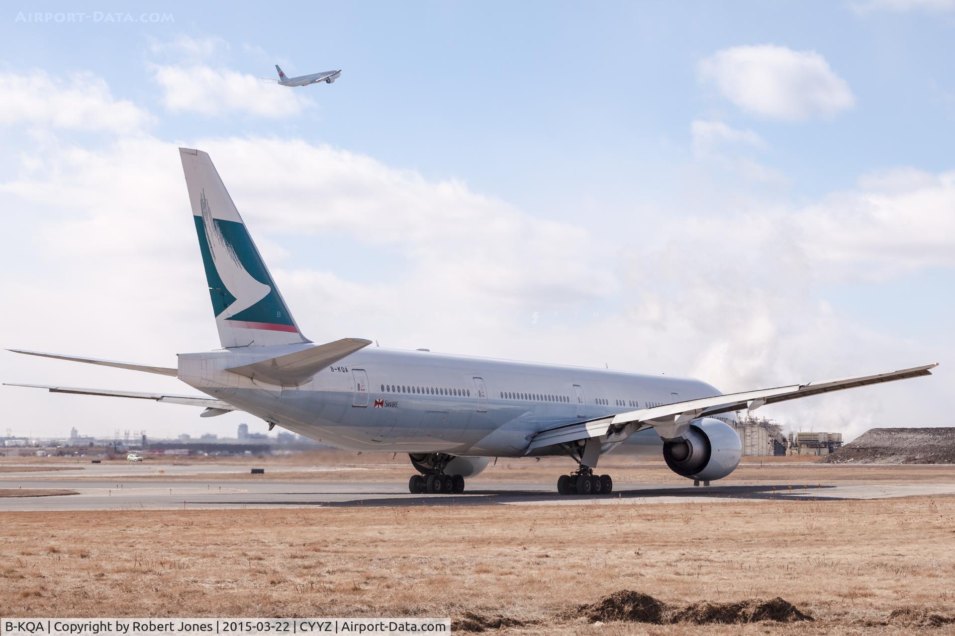 B-KQA, 2012 Boeing 777-367/ER C/N 37898, Departing 23 at Toronto Pearson